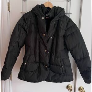 Larry Levine Button-up full zip down jacket. Size large